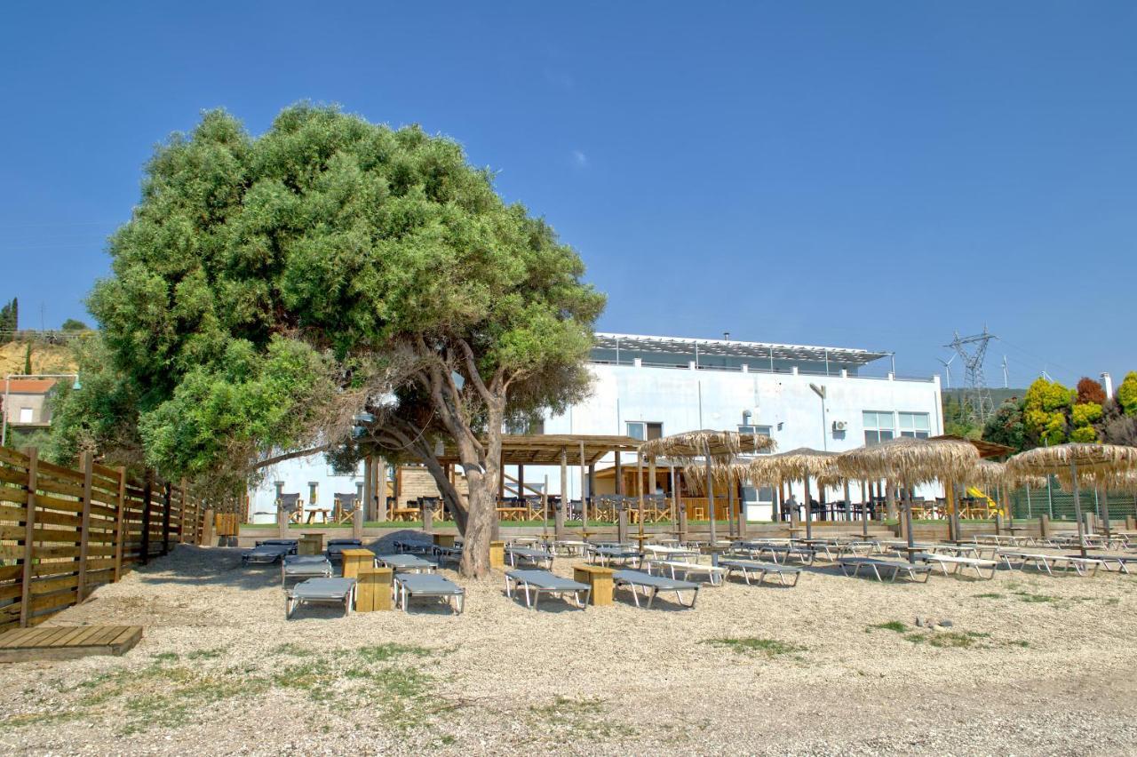 Epipleon Luxury Suites -104- Δωμάτιο 35Τμ Με Βεράντα 35Τμ Μπροστά Στη Θάλασσα นาฟปาคตอส ภายนอก รูปภาพ